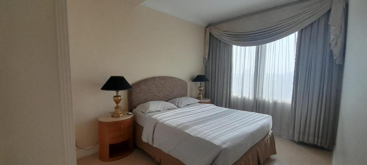 Batavia Hotel & Serviced Apartments ג'קרטה מראה חיצוני תמונה