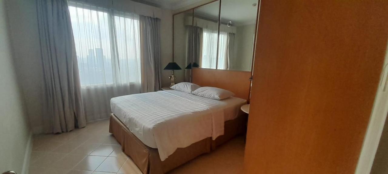 Batavia Hotel & Serviced Apartments ג'קרטה מראה חיצוני תמונה