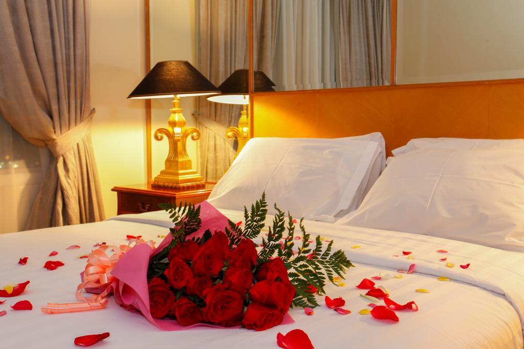 Batavia Hotel & Serviced Apartments ג'קרטה מראה חיצוני תמונה