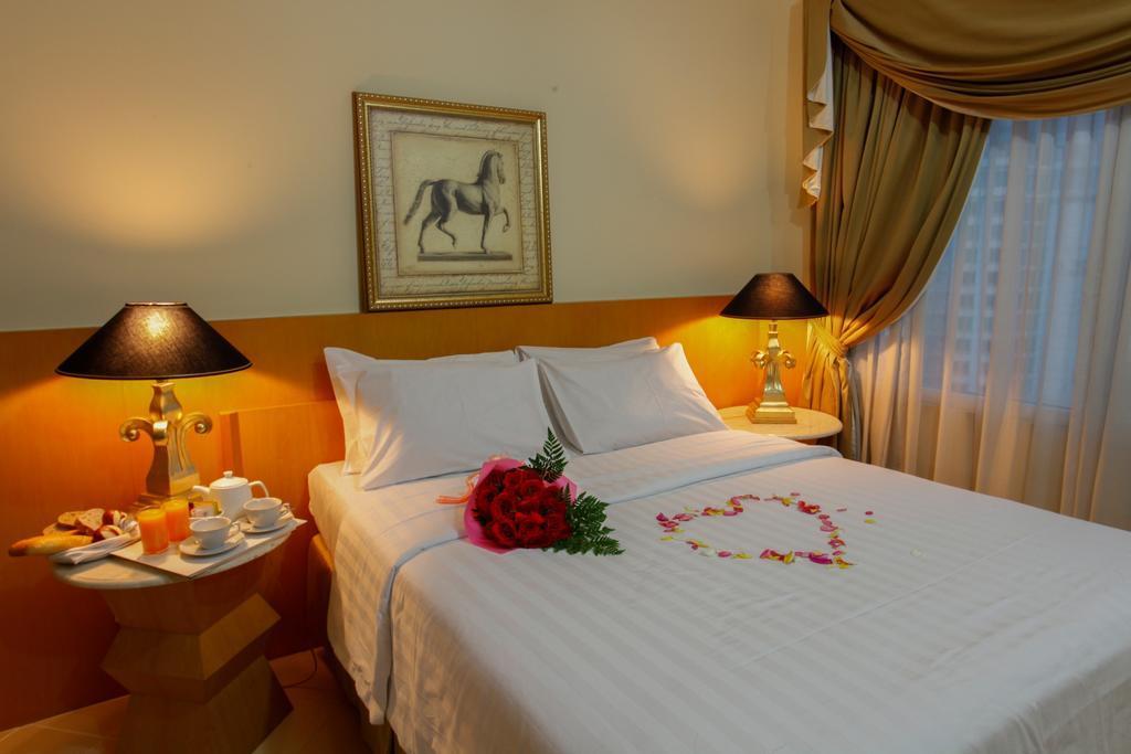 Batavia Hotel & Serviced Apartments ג'קרטה מראה חיצוני תמונה