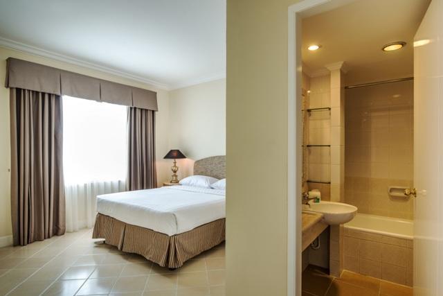 Batavia Hotel & Serviced Apartments ג'קרטה מראה חיצוני תמונה