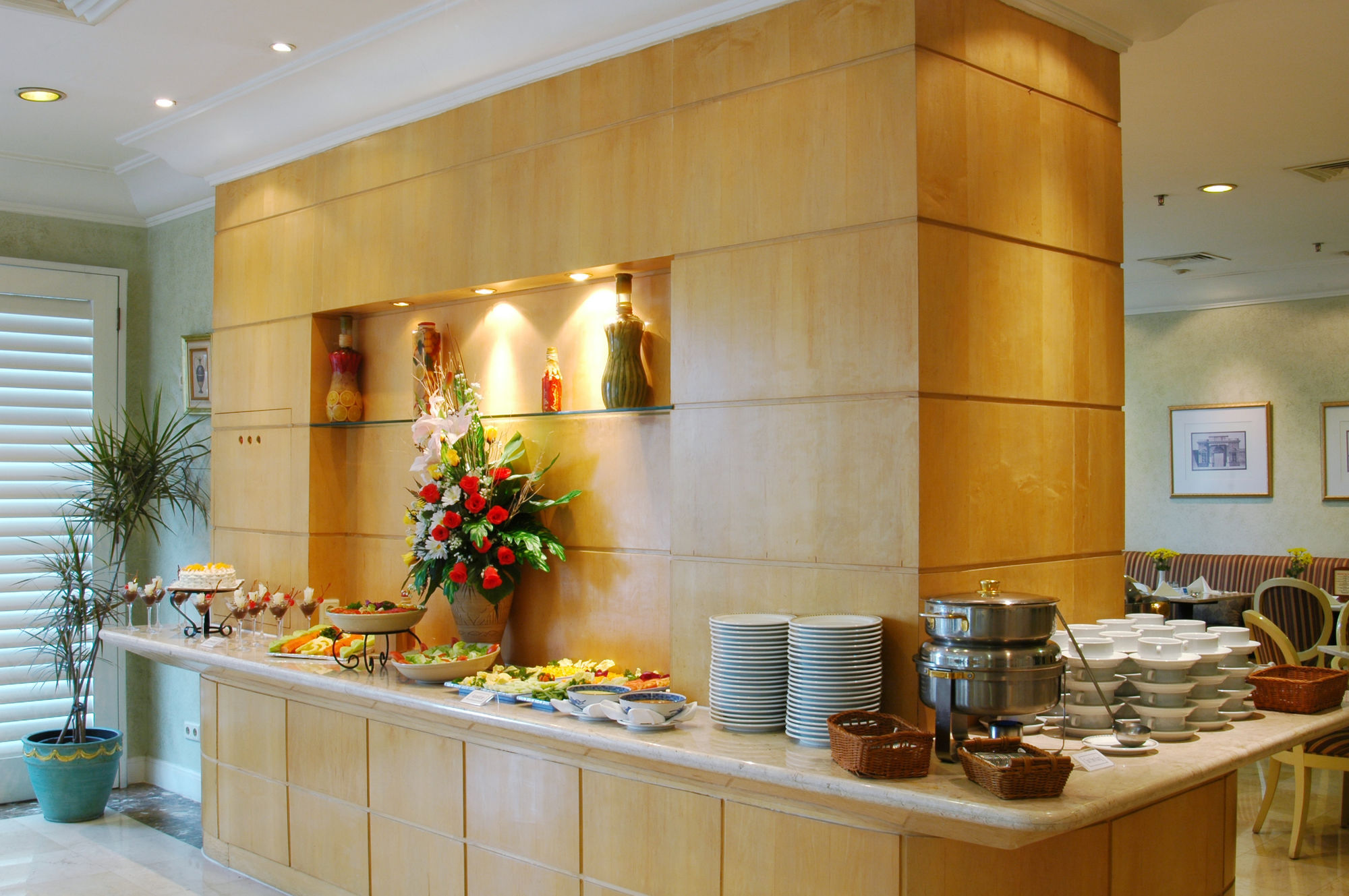 Batavia Hotel & Serviced Apartments ג'קרטה מראה חיצוני תמונה